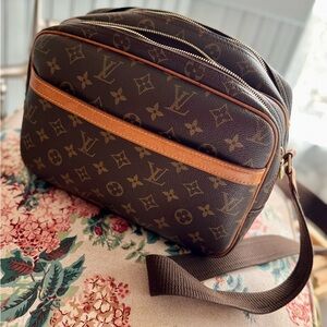 Louis Vuitton Monogram Reporter PM Vintage